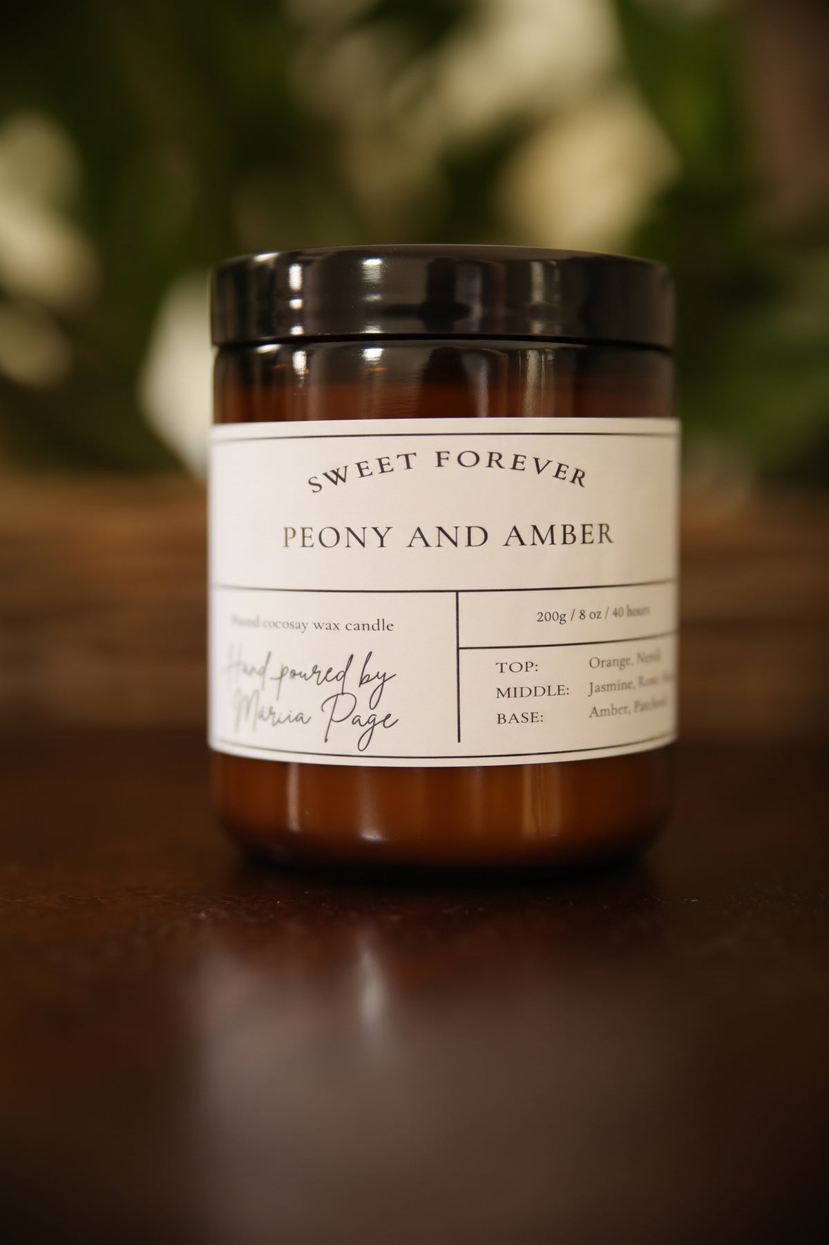 Peony and Amber Scented Candle